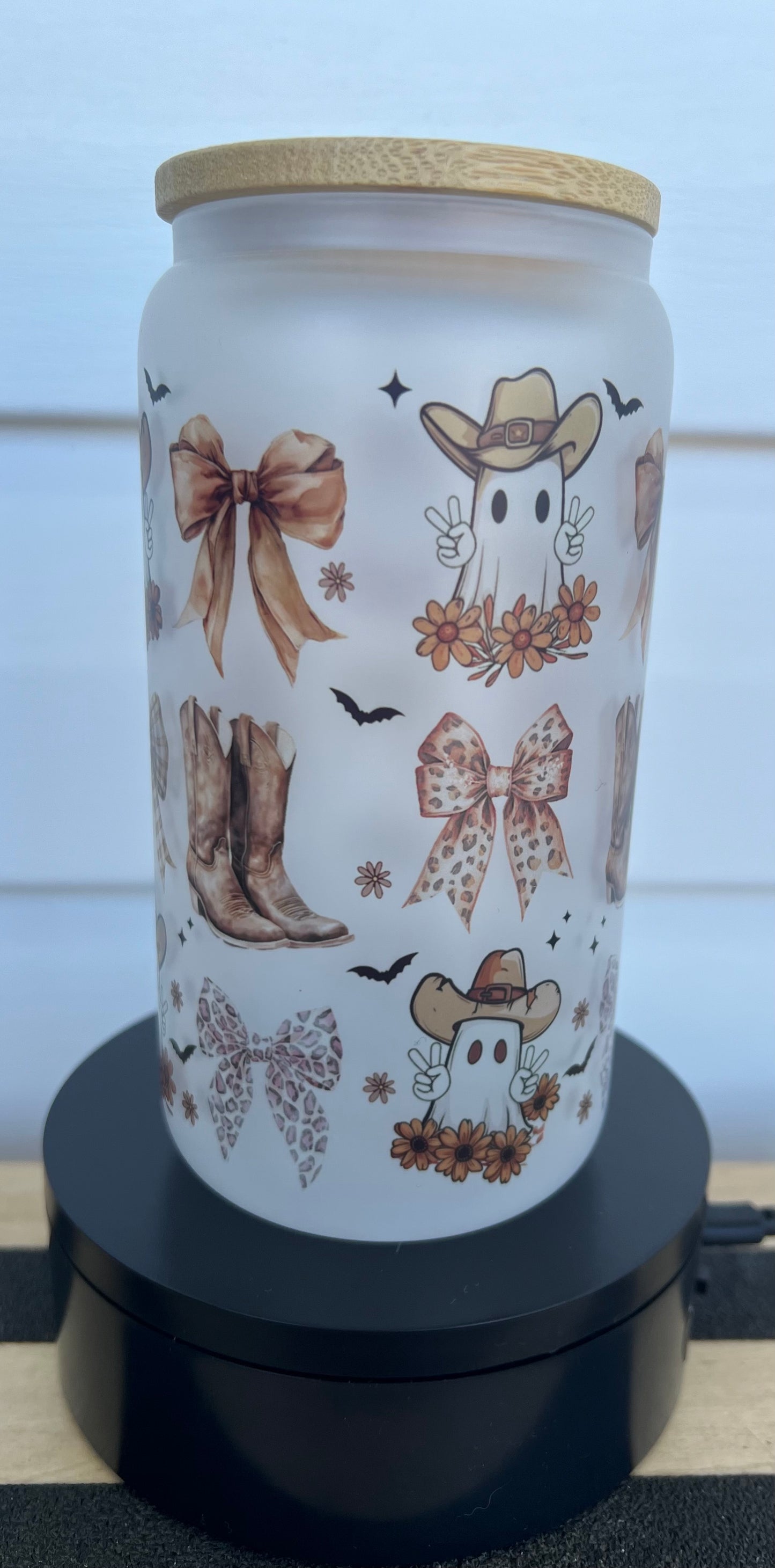 16 oz Halloween ghost cowboy frosted glass can