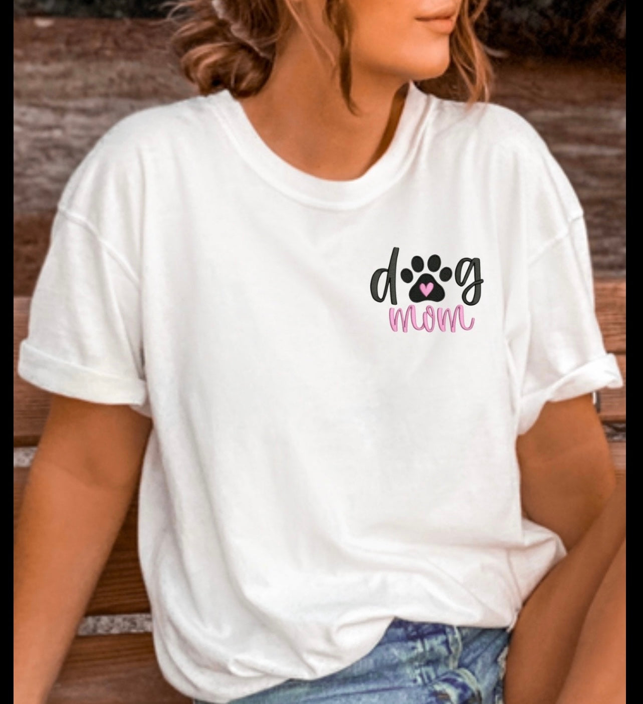 Emb - pocket dog mom