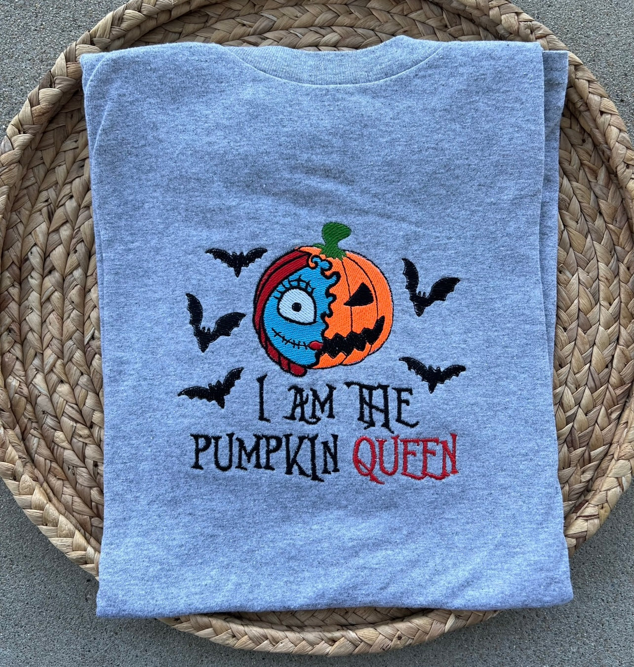 Emb - pumpkin queen